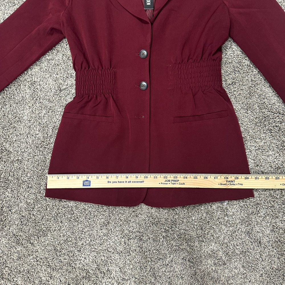 Steve Madden Burgundy Blazer with Notched Lapels and Fitted Silhouette - Picture 9 of 15